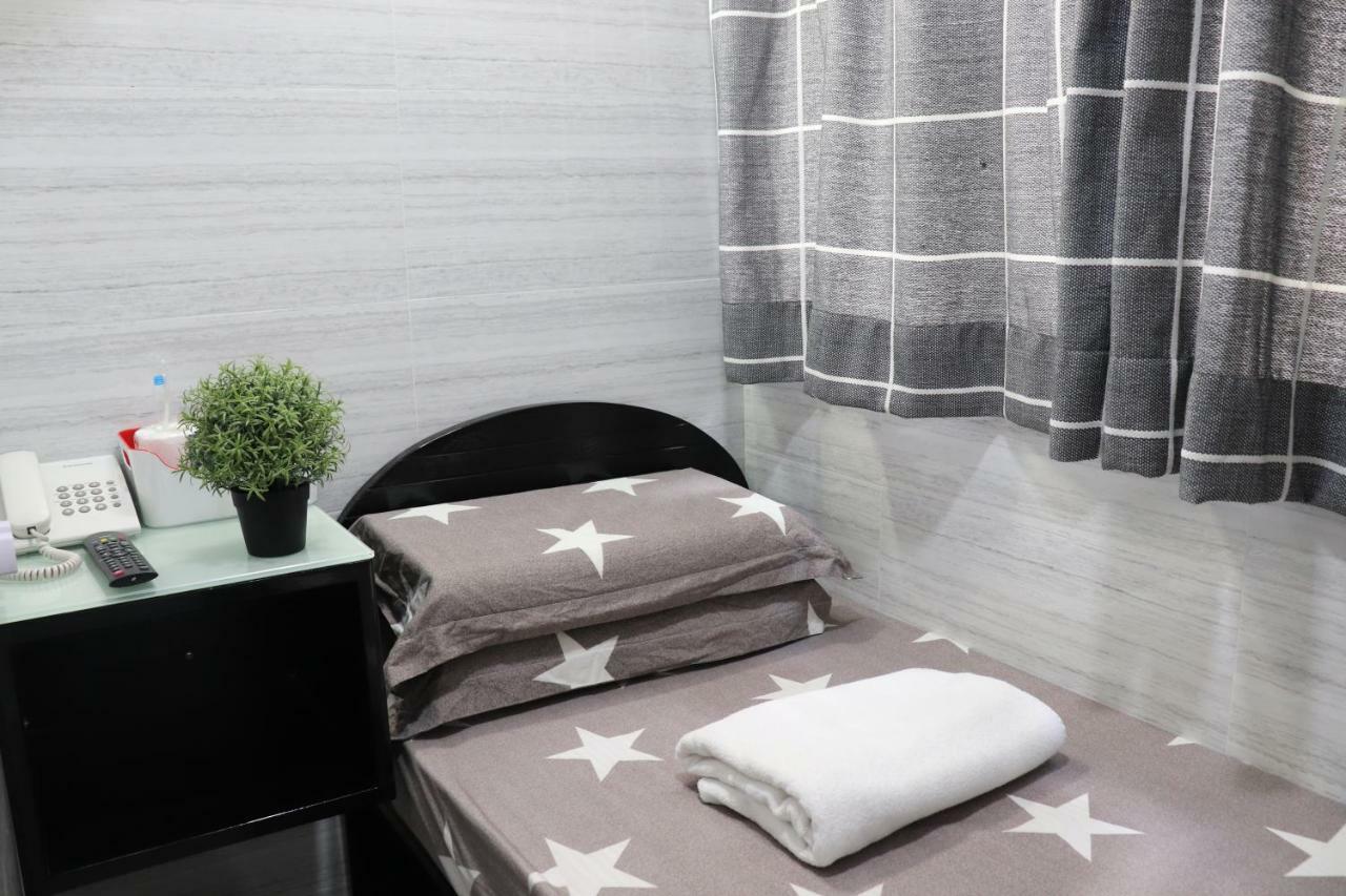Super Guest House Гонконг Экстерьер фото